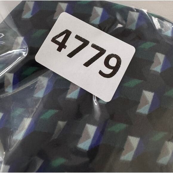 Halogen XS Blue Green Print Long Blouse Zipper Front Polyester - Picture 7 of 7